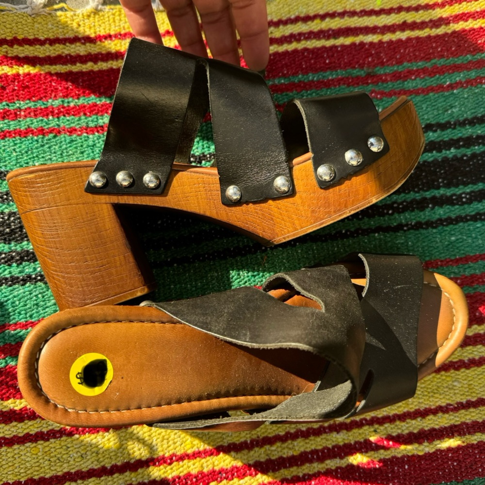 WMNS SZ 10 Platform Sandals - Leather - Coach and Four